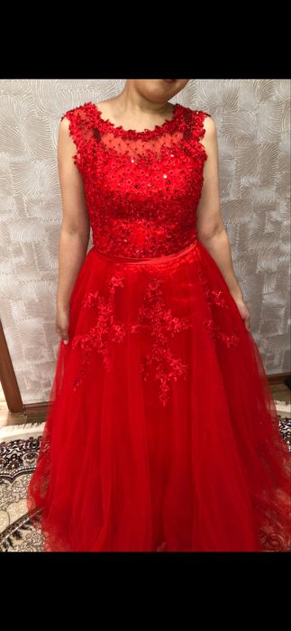 Новое Женское платье