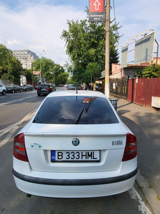 SKODA Octavia 2011 — imagine 5