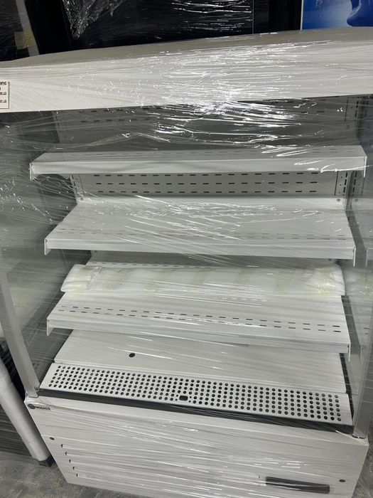 Vitrina/raft frigorific cu perdea de aer si led