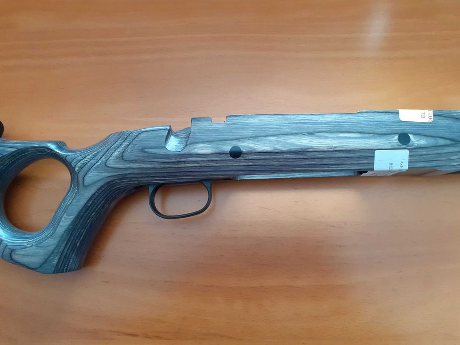 Pat Boyds At-One Thumbhole pentru Savage Axis Long Action