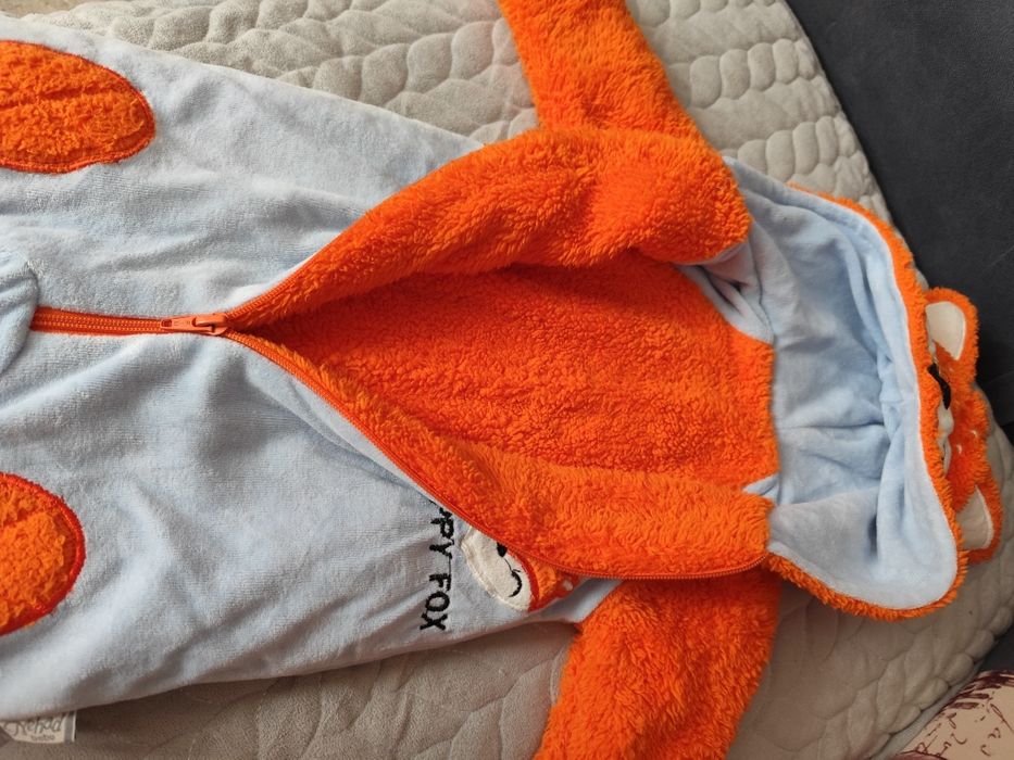 Продам утеплённый комбезик