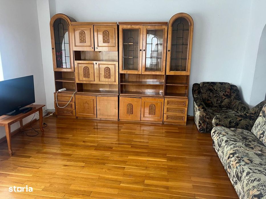 Inchiriere apartament 3 camere, mobilat, Targoviste,Piata 1 mai