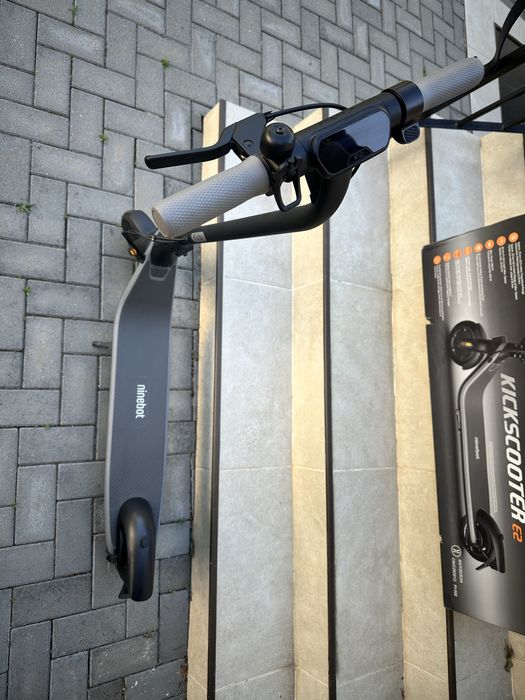 De vânzare Ninebot KickScooter E2 – ca nou!
