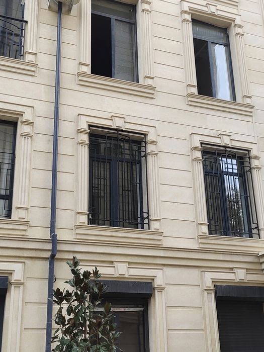 Кладка кирпича балкон