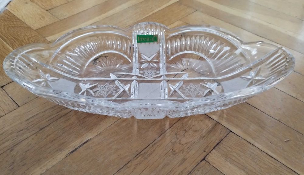 Фруктиери от оловен кристал (над 24%) и стъкло