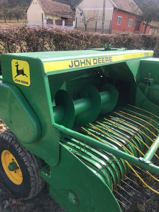 Presa de balotat John Deere