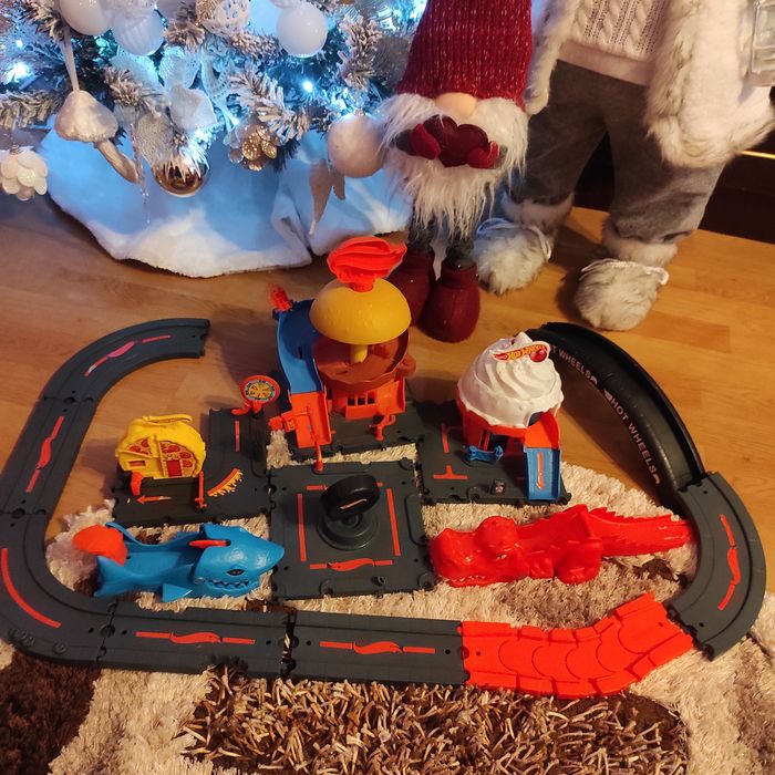 Seturi Hot Wheels, diferite modele