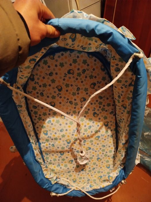 Продам детский манеж