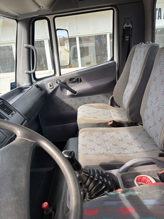 Nissan Atleon cu macara,basculabila