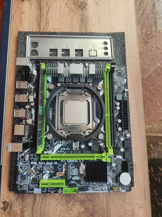 XEON E5 2643 / X79 / 16GB / LGA 2011 / Комплект