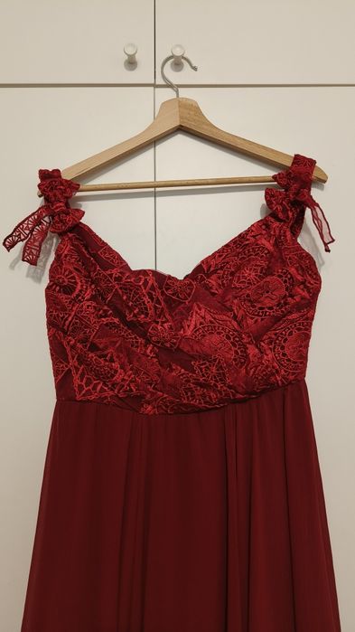 Rochie de nasa rosie
