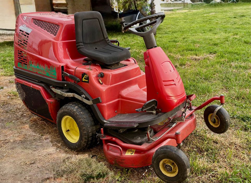 Tractoras de gazon Geanni Ferrari