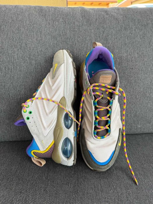 Мъжки маратонки Nike Air Max Tw Se - Бежови