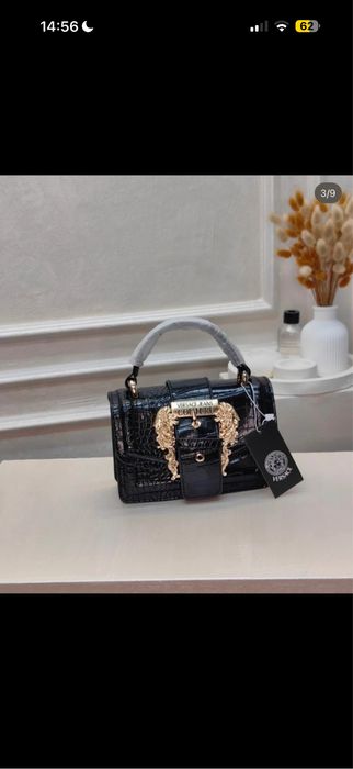 Genti versace pe mai multe modele