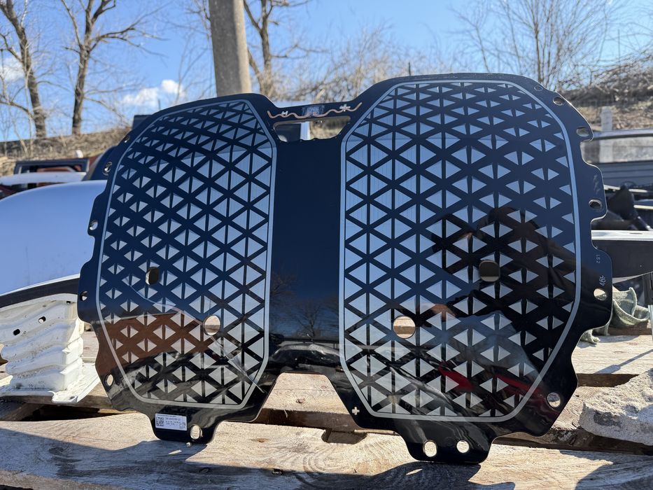 Решетка BMW IX20/I20