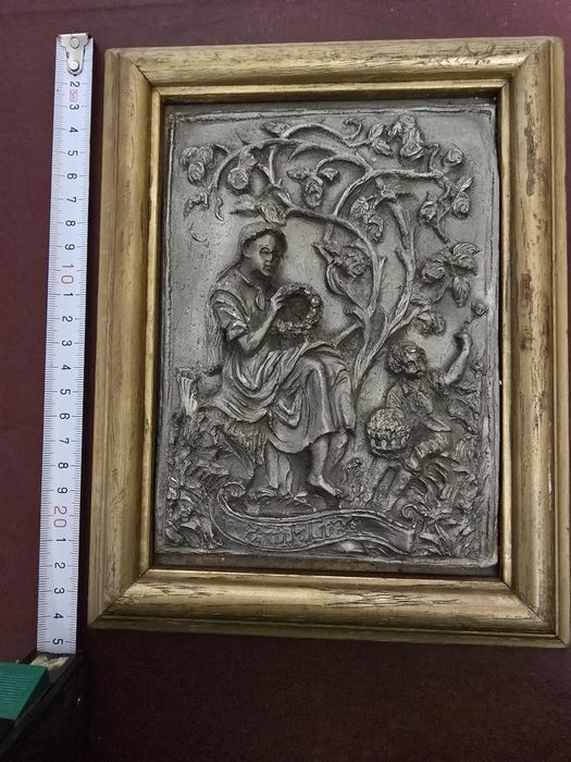 Барелеф картина от калай "Пролет"