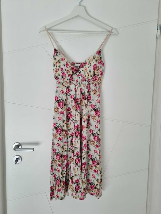 Rochie midi cu imprimeu floral