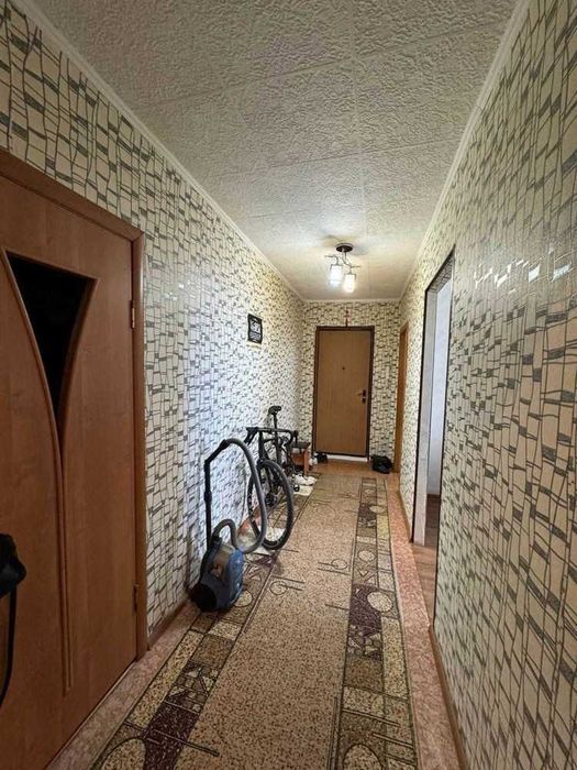 Продам 3-комнатную квартиру в районе Софии