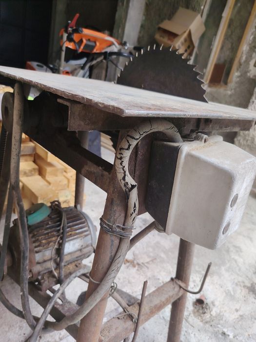 Цинкуляр  трифазен