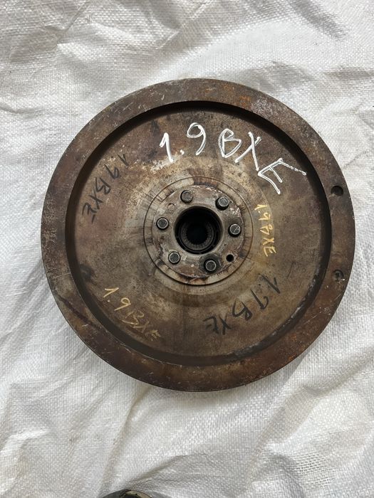Volanta ambreiaj placa presiune pt 1,9 diesel 105 cp bkc bxe 2005 2009