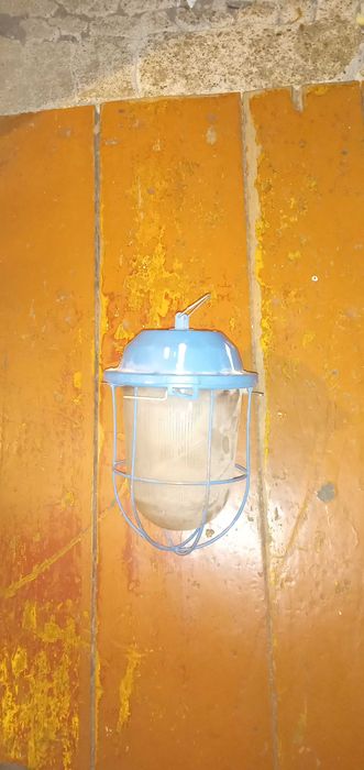 Продам уличные  фанари   1500 тенге.