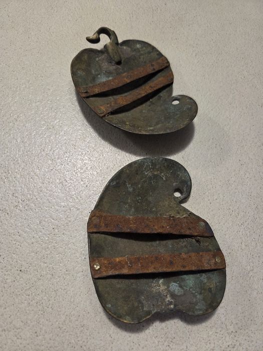 Стари автентични пафти