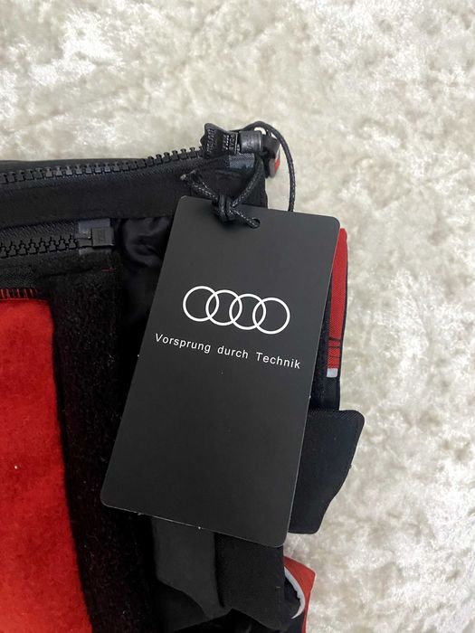 Vanda jachetă de marca Audi, 2in1 toamna - iarna.