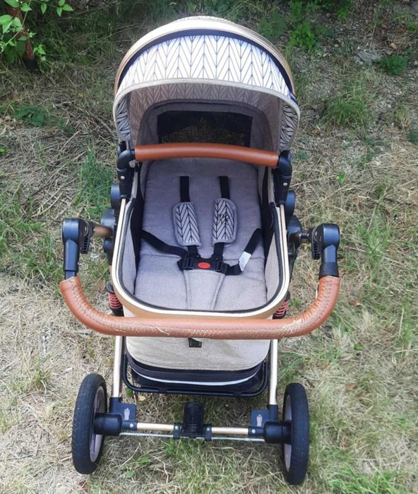 Комбинирана бебешка количка + Подарък столче за колаМони