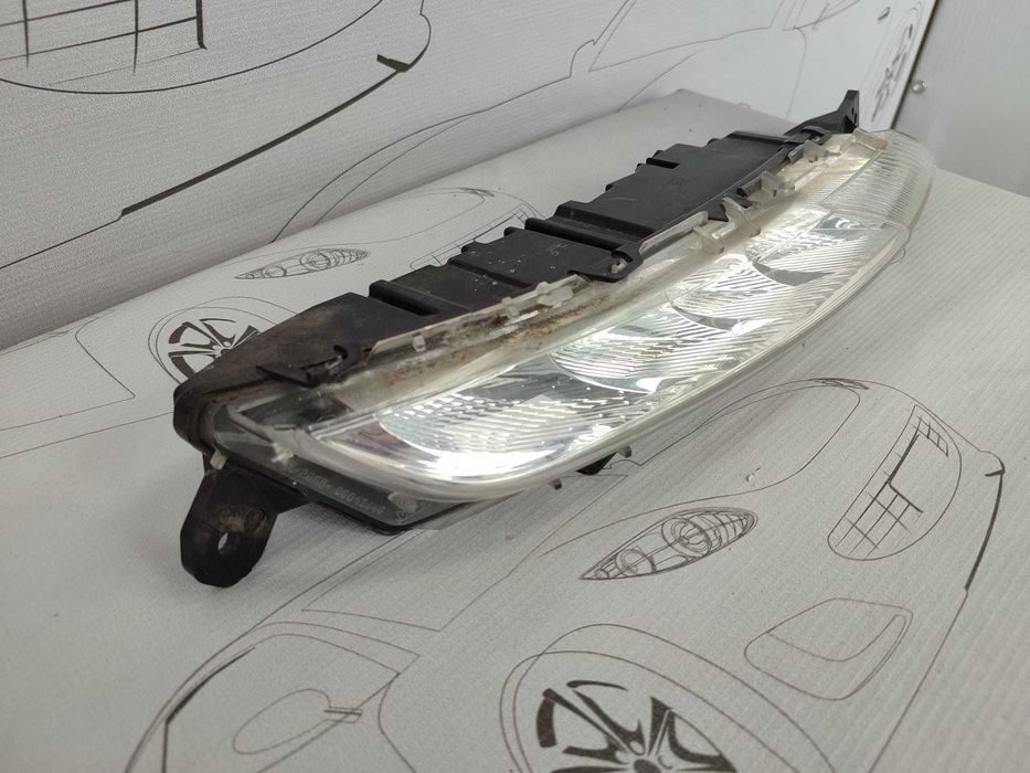 Lumina de Zi Dreapta / LED DRL Citroen C4 Picasso Minivan 2013–2018 / Cod OEM 96 760362 80 (5D2)
