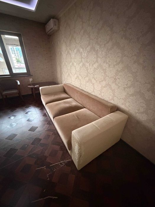 Продаётся диван б/у