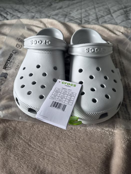 Crocs 41/42 noi cu eticheta