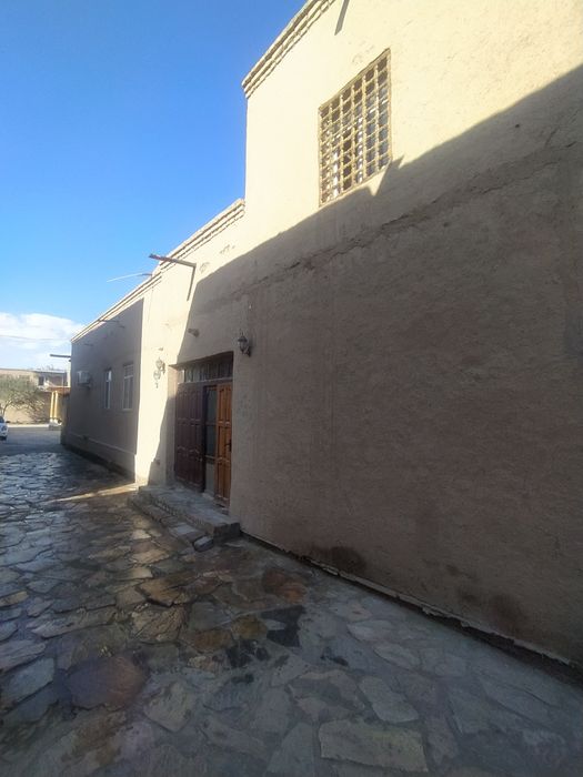 Xiva Ichan qalada uy sotiladi