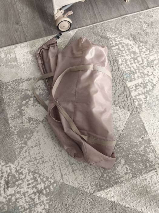 Продается манеж babyton