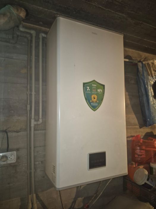 Бойлер Haier 80л