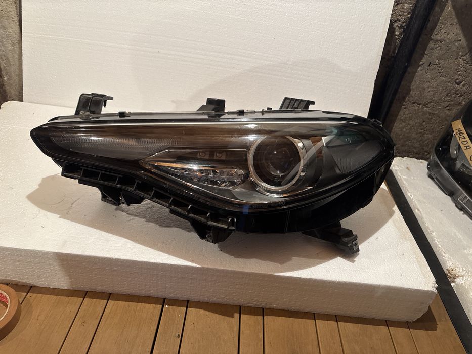 Ляв фар Alfa Romeo Jiulia