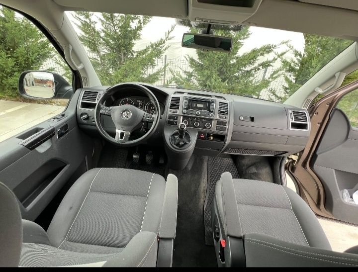 Volkswagen t5 multivan 140cp