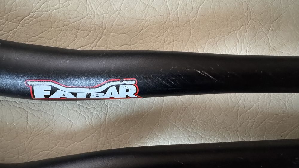 Renthal Fatbar MTB кормило