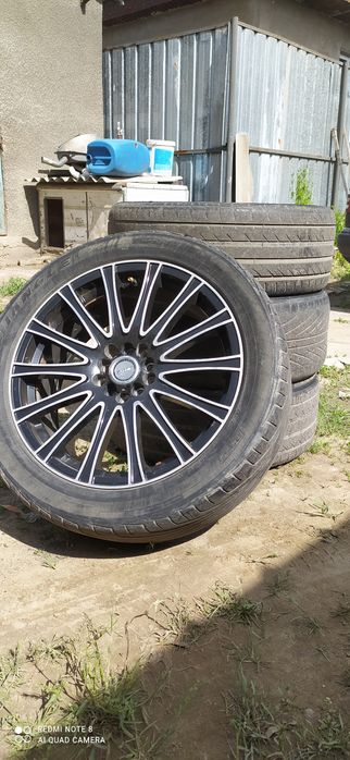 Диски вместе с резиной.