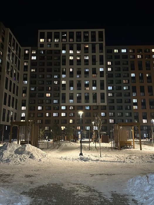 Продам квартиру на левом берегу.