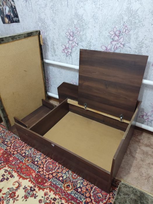 Продам кровать детскую