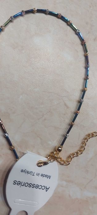 Гривна за крак и ръка с камъчета и златисти мотиви внос Turkey