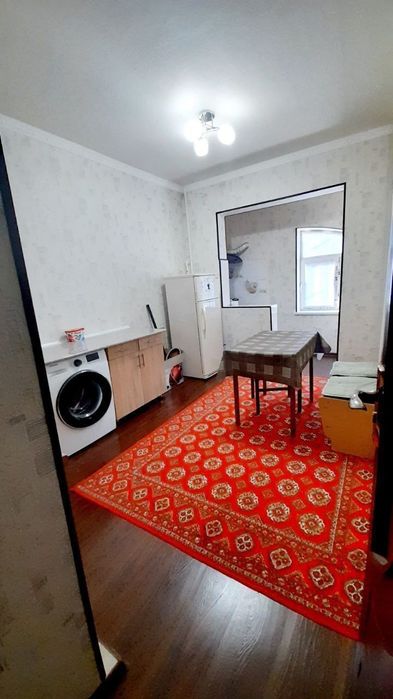 ГАНГА  Себзорда 2хона 68м²  3-етаж срочна сотилади  Оделный ход