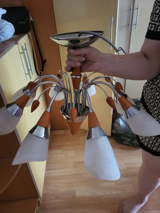 Люстра 8 рожковая