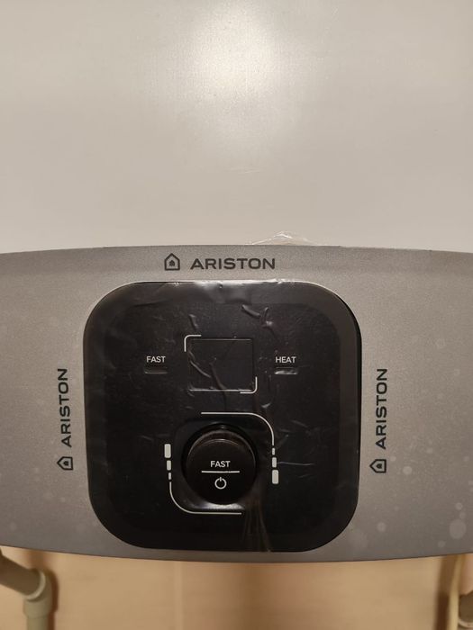 бойлер Ariston 70л