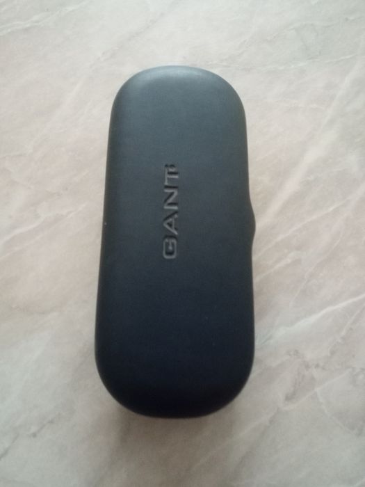 Кутия за очила Gant