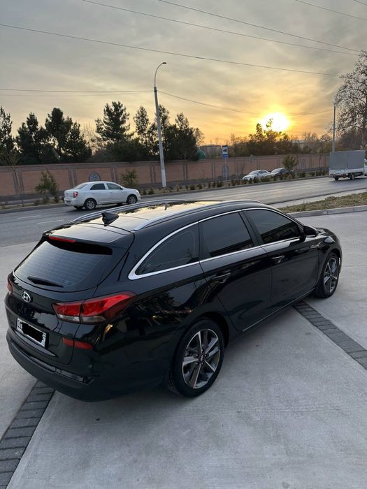 hyundai  i 30.  2022 yil ful