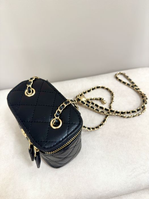 Дамска Мини черна чантичка