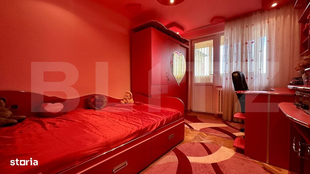 Apartament de vanzare, 3 camere, 75 mp, centrul civic