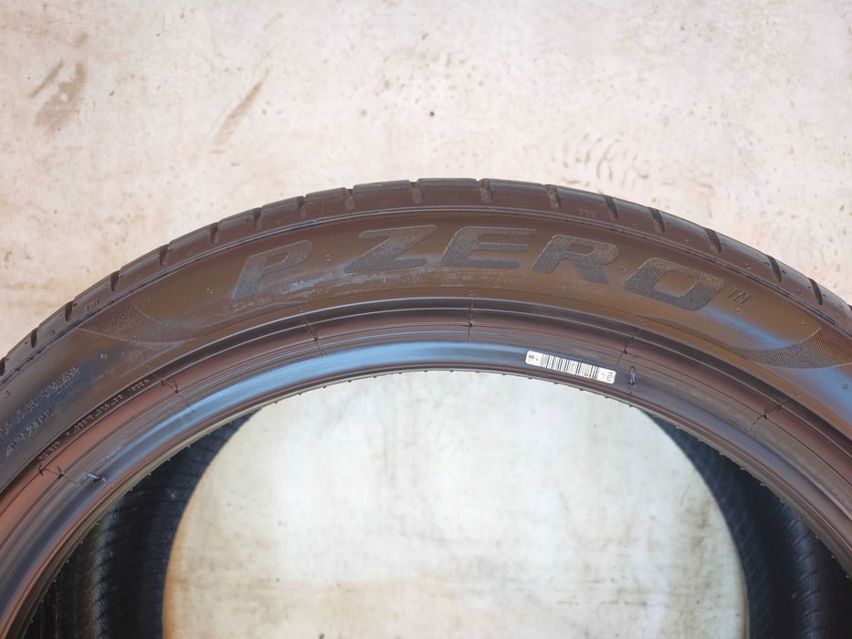 Anvelope 245/40/19 vara PIRELLI PZero - SEAL