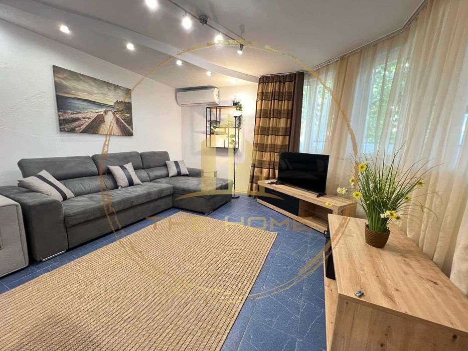 Дава се под наем Тристаен апартамент в Варна, Базар Левски - 120 кв.м за 800 € - Снимка #3